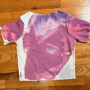 1XBlue Pink and White T-Shirt